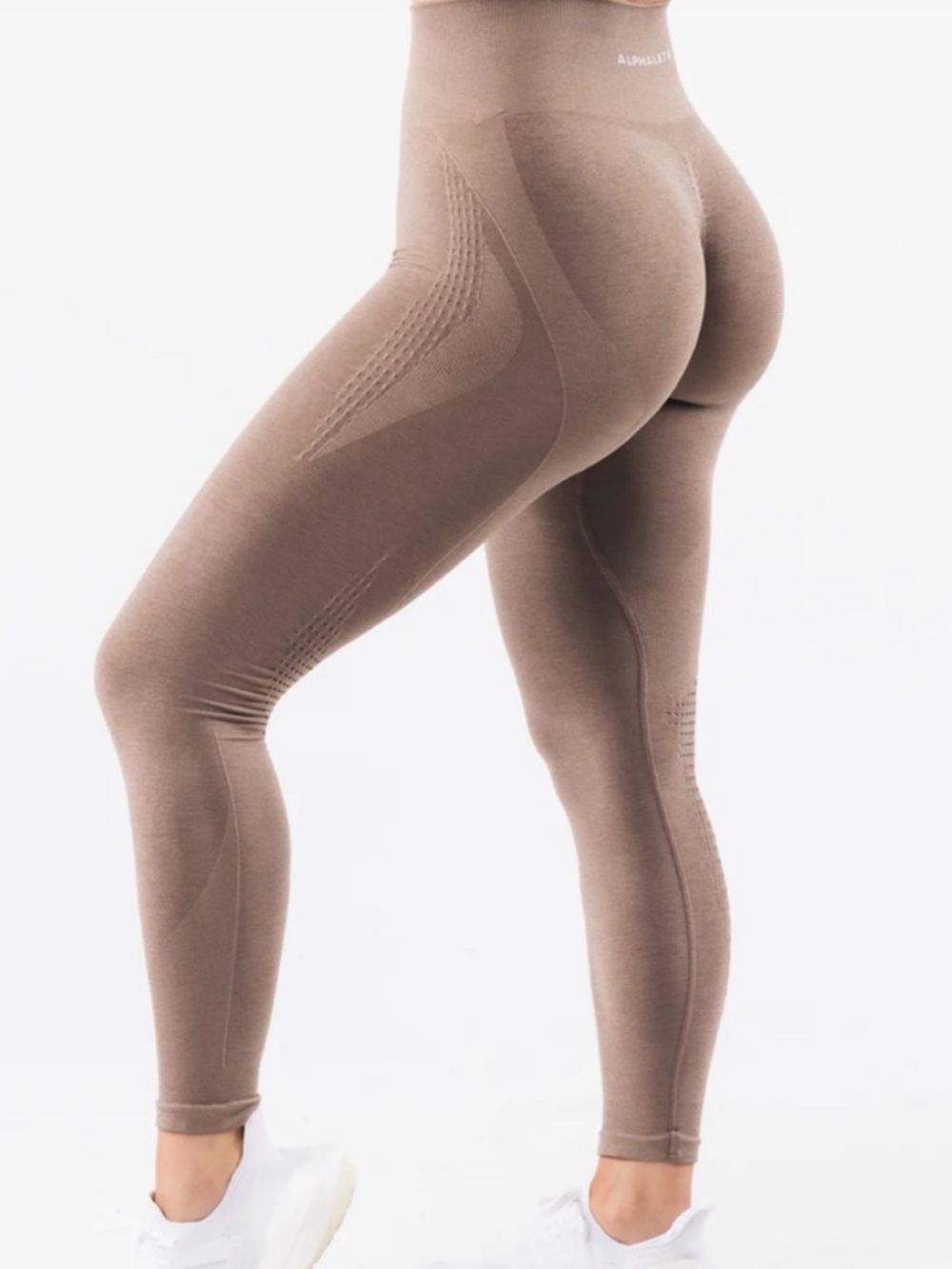 Alphalete Amplify‎ Contour Seamless High-Waist Taupe Brown Leggings. Size Large.